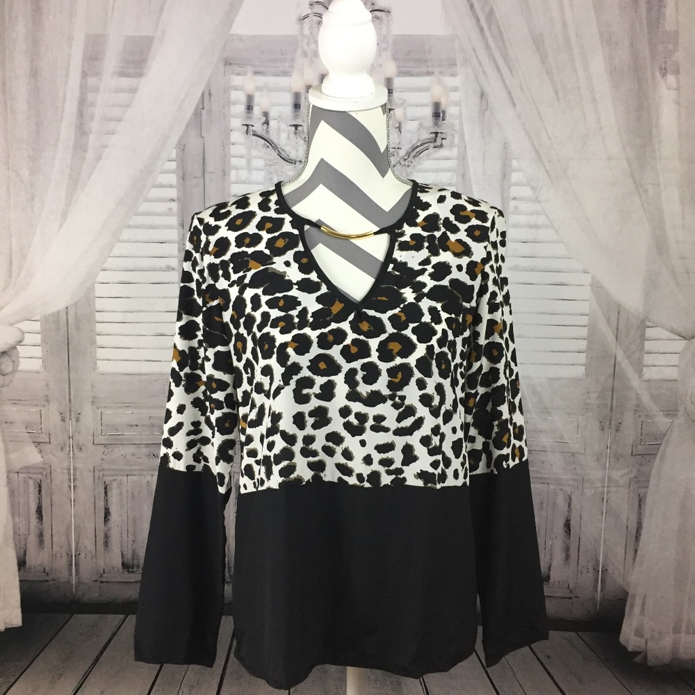 NWT Karina Grimaldi Jaguar Print Silk Top